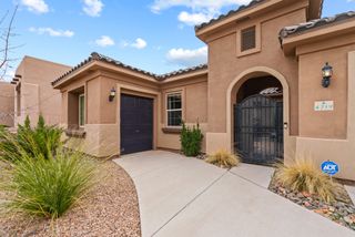 4759 Lluvia Encantada, Santa Fe, NM 87507