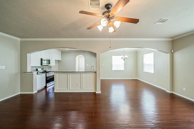 12902 Iris Garden Lane, Houston, TX 77044