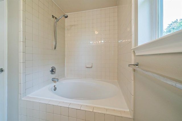 12902 Iris Garden Lane, Houston, TX 77044