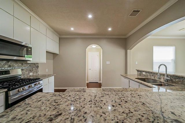 12902 Iris Garden Lane, Houston, TX 77044