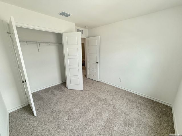 930 Bluegrass Pt, New Braunfels, TX 78130