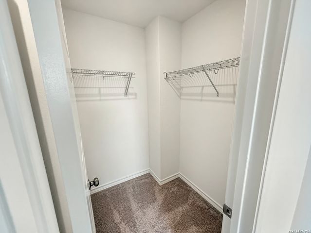 930 Bluegrass Pt, New Braunfels, TX 78130