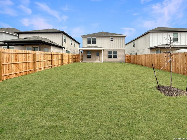 930 Bluegrass Pt, New Braunfels, TX 78130