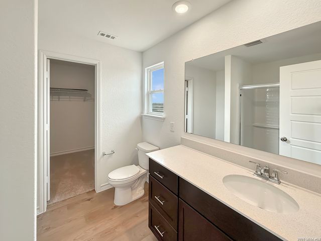 930 Bluegrass Pt, New Braunfels, TX 78130