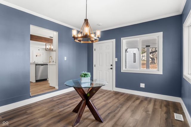 539 Amos Drive, Zionsville, IN 46077