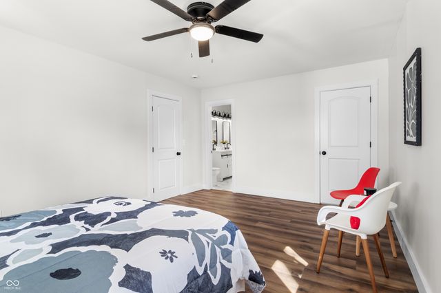 539 Amos Drive, Zionsville, IN 46077