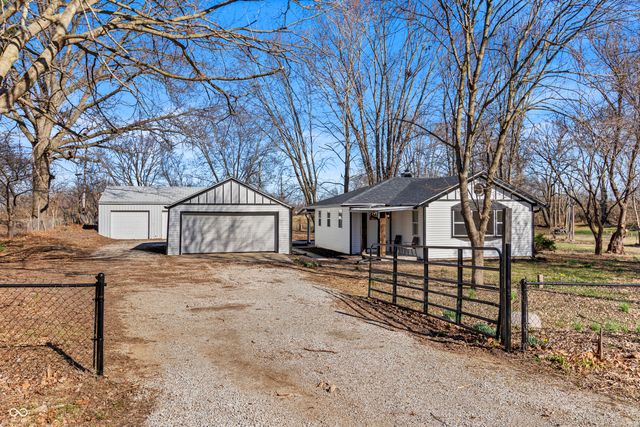 539 Amos Drive, Zionsville, IN 46077