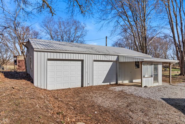 539 Amos Drive, Zionsville, IN 46077