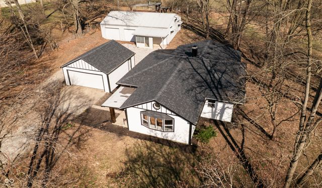 539 Amos Drive, Zionsville, IN 46077