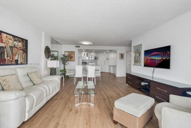 199 Ocean Lane Drive 1006, Key Biscayne, FL 33149