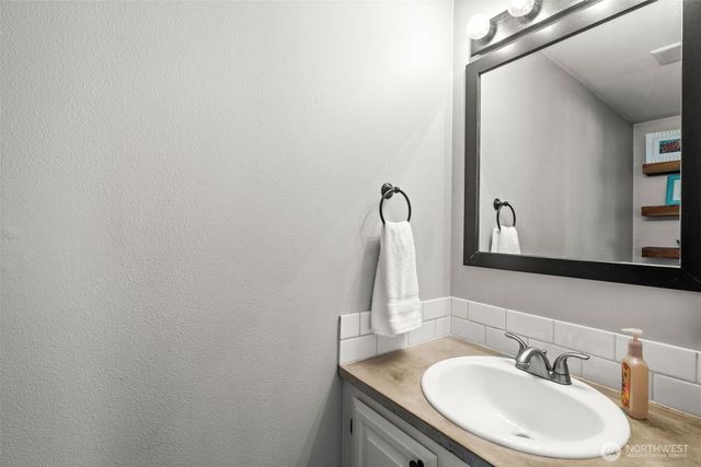 19684 Johanna Vei Lane NW, Poulsbo, WA 98370