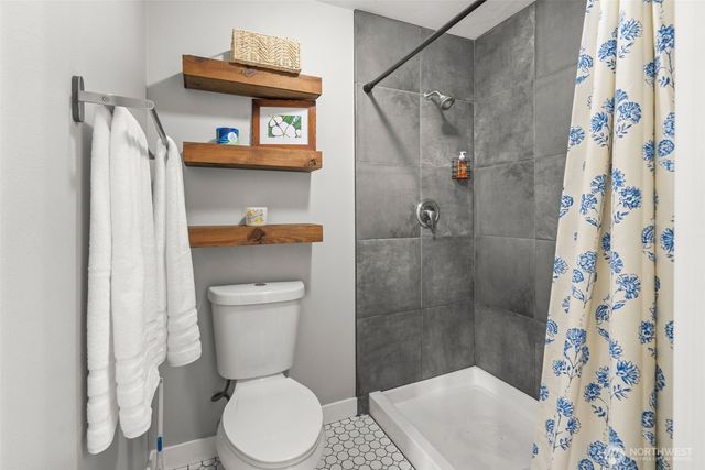 19684 Johanna Vei Lane NW, Poulsbo, WA 98370