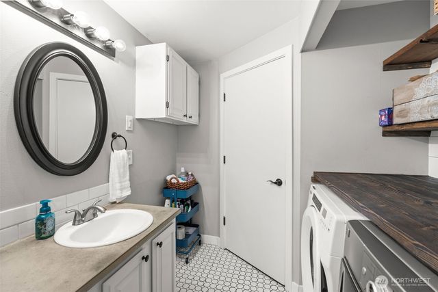19684 Johanna Vei Lane NW, Poulsbo, WA 98370