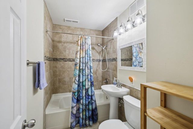 113 Leon Street, Madison, WI 53714