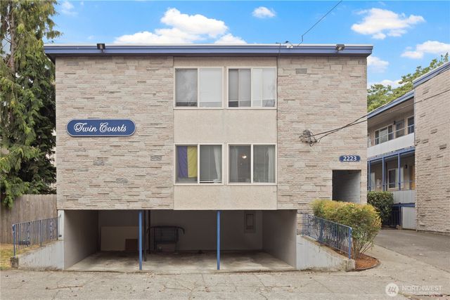 2223 NW 59th Street, Seattle, WA 98107