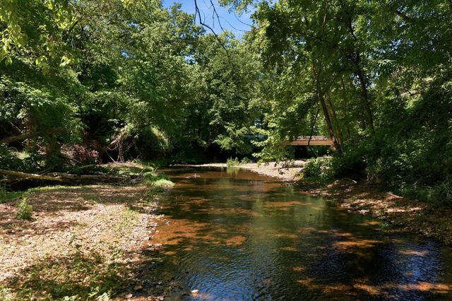 1490 Upper Standing Rock Rd, Dover, TN 37058