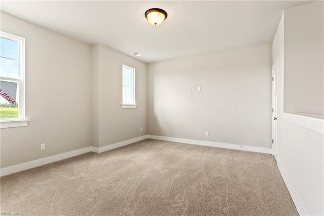 1648 Sanderson RD, Chesapeake, VA 23322
