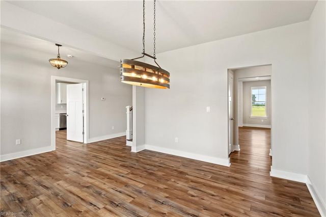 1648 Sanderson RD, Chesapeake, VA 23322