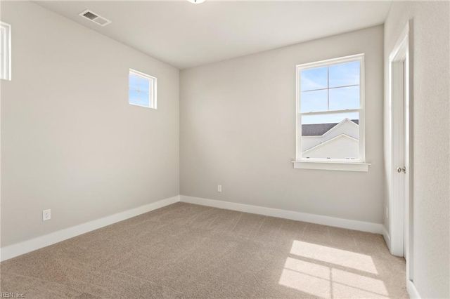 1648 Sanderson RD, Chesapeake, VA 23322