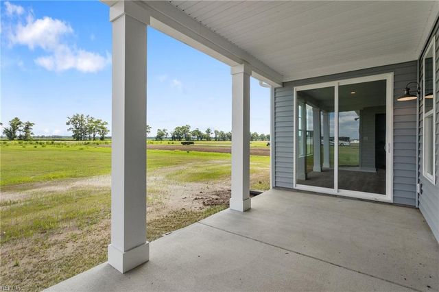 1648 Sanderson RD, Chesapeake, VA 23322