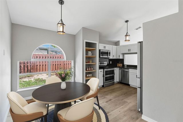 232 BENT OAK LOOP, Davenport, FL 33837