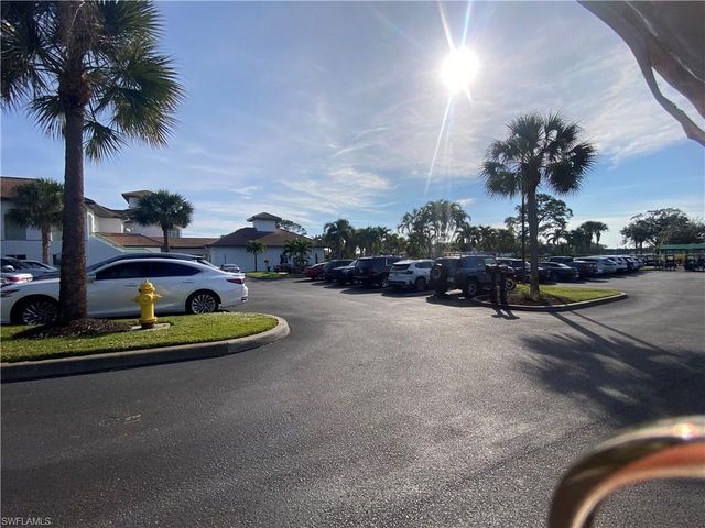 9181 Las Maderas DR, Bonita Springs, FL 34135