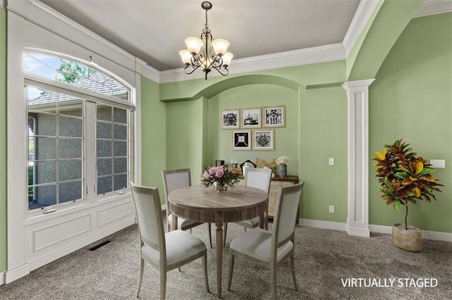 8070 Green Glades Court, Parkville, MO 64152
