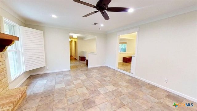 805 Timber Street, New Braunfels, TX 78130