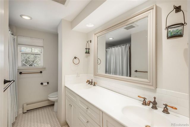 5000 S Chester Street, Greenwood Village, CO 80111