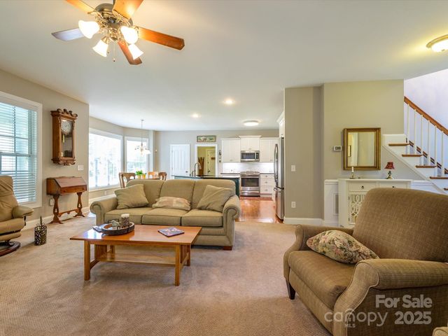 6205 Pumpernickel Lane, Wesley Chapel, NC 28110