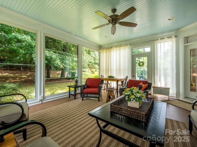 6205 Pumpernickel Lane, Wesley Chapel, NC 28110