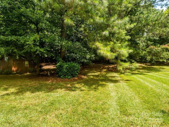 6205 Pumpernickel Lane, Wesley Chapel, NC 28110