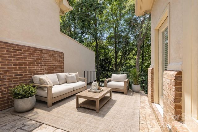 8934 Challis Hill Lane, Charlotte, NC 28226