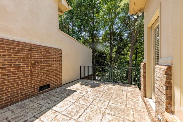 8934 Challis Hill Lane, Charlotte, NC 28226