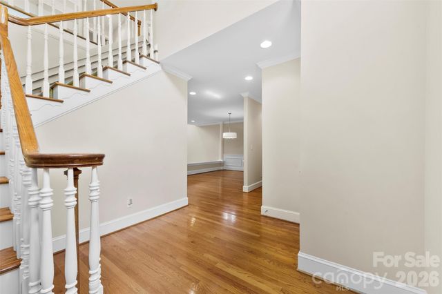 8934 Challis Hill Lane, Charlotte, NC 28226