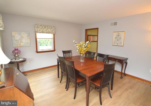 224 ANDREA DR, Lititz, PA 17543
