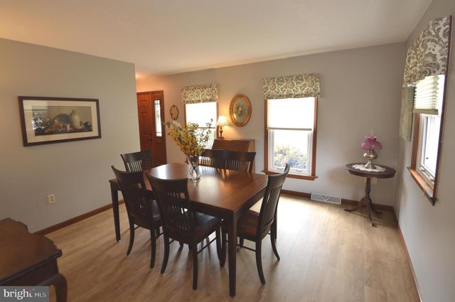 224 ANDREA DR, Lititz, PA 17543