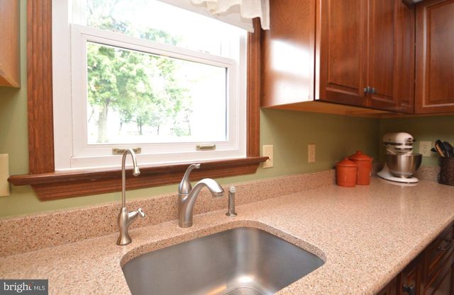 224 ANDREA DR, Lititz, PA 17543