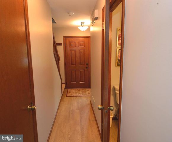 224 ANDREA DR, Lititz, PA 17543