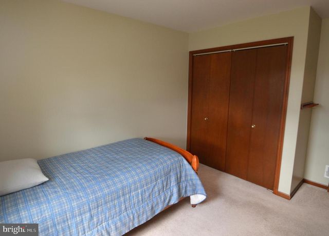 224 ANDREA DR, Lititz, PA 17543