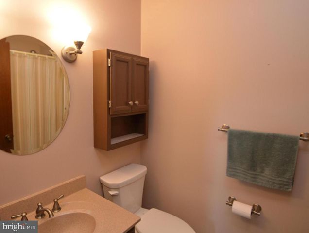 224 ANDREA DR, Lititz, PA 17543