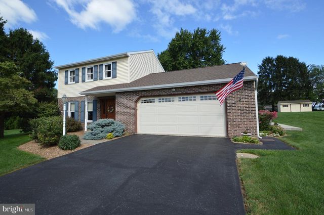 224 ANDREA DR, Lititz, PA 17543