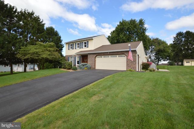 224 ANDREA DR, Lititz, PA 17543