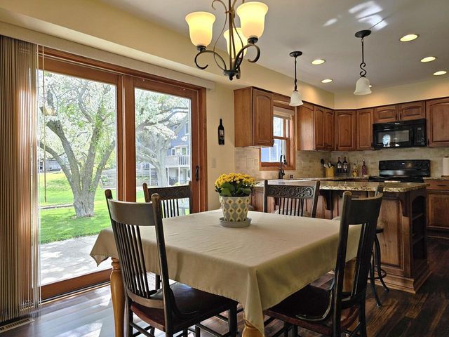 1791 Linden STREET, Grafton, WI 53024