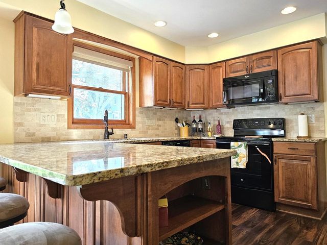 1791 Linden STREET, Grafton, WI 53024