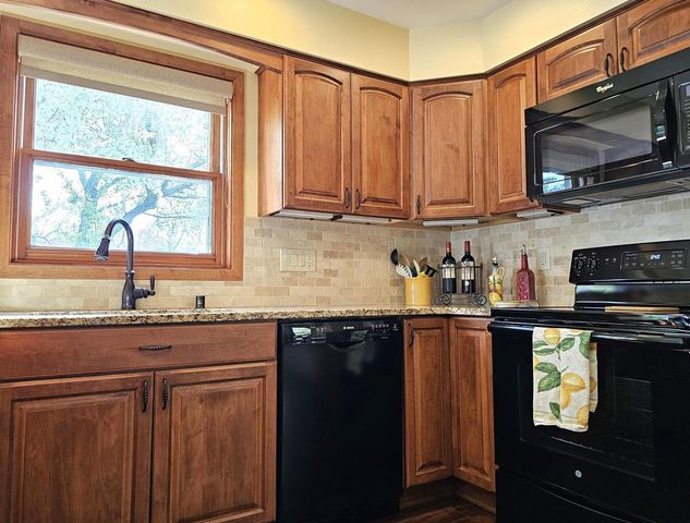 1791 Linden STREET, Grafton, WI 53024
