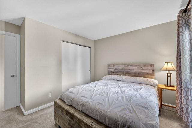 W133N8139 Danell DRIVE, Menomonee Falls, WI 53051