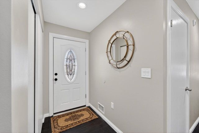 W133N8139 Danell DRIVE, Menomonee Falls, WI 53051