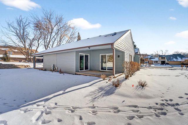 W133N8139 Danell DRIVE, Menomonee Falls, WI 53051