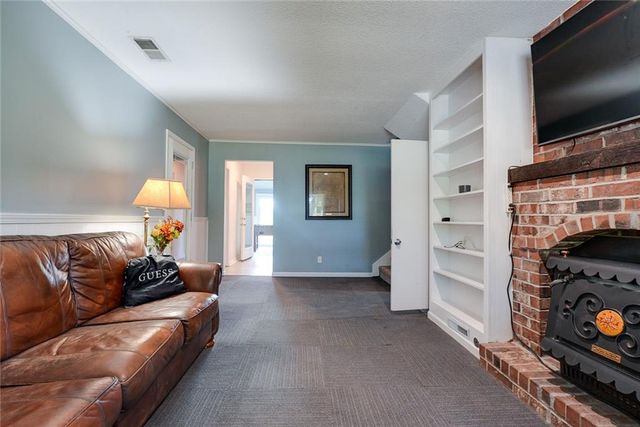 24001 E 223rd Street, Harrisonville, MO 64701